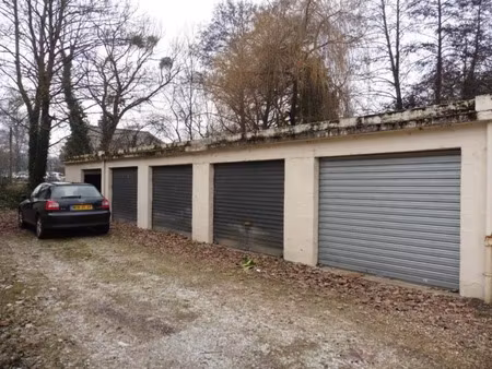 location parking 15 m² à bernay (27300)  61 €