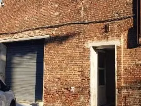 location locaux professionnels à saint-quentin (02100)  400 €