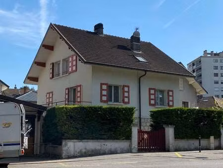 vente maison à jacob-bellecombette (73000) : à vendre / 112m² jacob-bellecombette