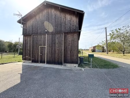 hangar à louer idéal pour stockage