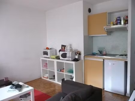 location appartement 1 pièce 22 m² à marseille 5 (13005)