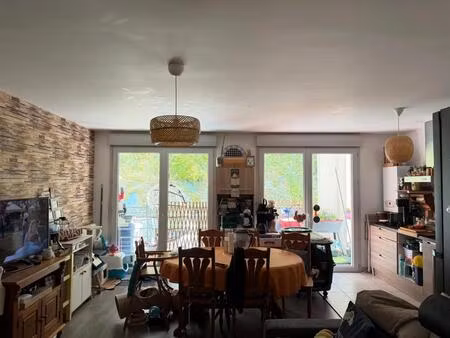 charmant 3 pièces avec balcon et garage à darnétal