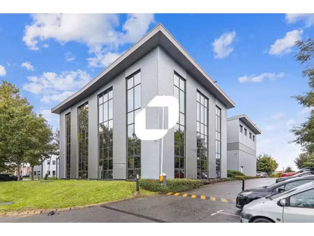 a louer  creteil europarc