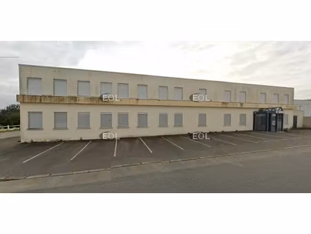 a vendre entrepot-bureaux