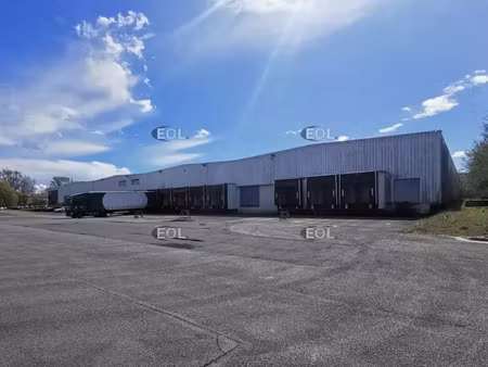 a louer | lot indépendant 4900 m²