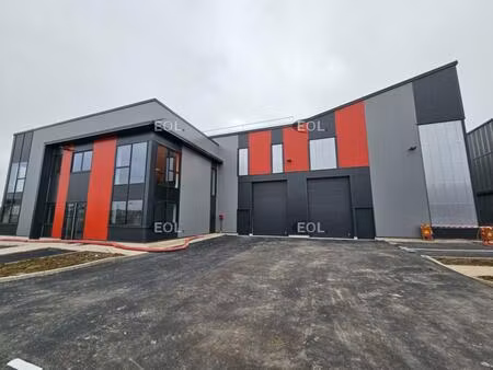 location de local d'activité de 1 678 m² à limeil-brévannes (94)