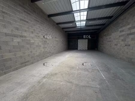 local d'activités de 168 m² à louer à ste-genevieve-des-bois (91)