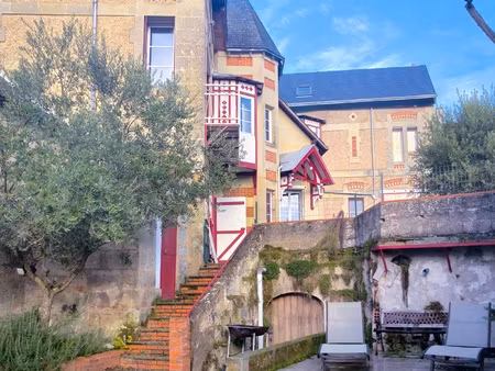 maison 6 pièces - 188 m²