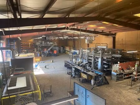 entrepôt avec bureaux de 965 m² à louer à lagny-sur-marne (77)