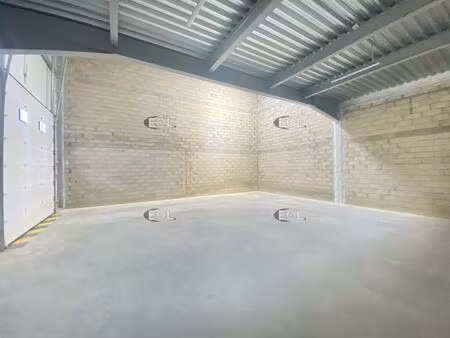 a louer ! local d'actvitié neuf de 253m²