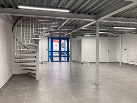 location de local d'activité de 311 m² à choisy-le-roi (94)
