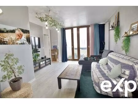 appartement 2 pièces de 54 77 m2 avec balcon et place de parkin