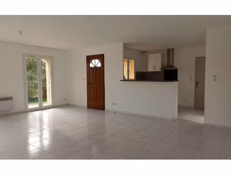 maison garons m² t-7 à vendre  437 500 €