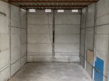 garage/box 15m2