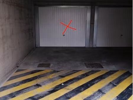 garage pour voiture – rue ville pépin  saint-servan  accès facile