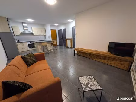 a louer t2 meublé 48 m2 en rdj+terrasse+cave
