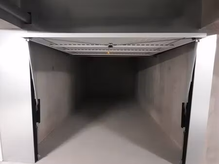 garages à louer au centre ville de ploemeur