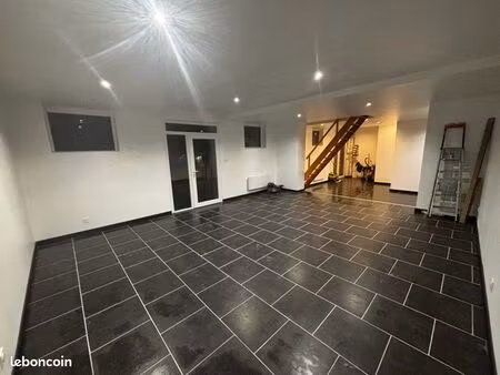 maison semi mitoyenne 120m2