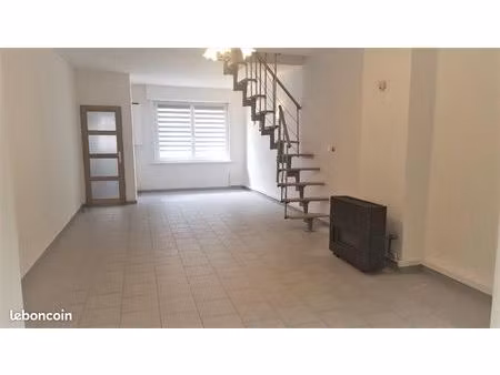 maison 3 pièces 82 m²