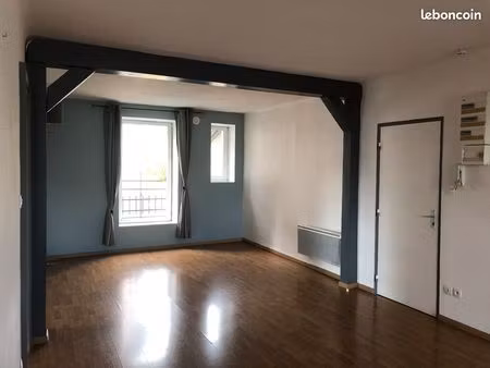 f3 proche gare sncf etain