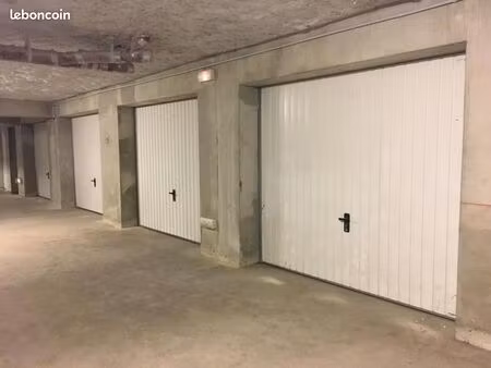 garage/box 16 m² bourg en bresse