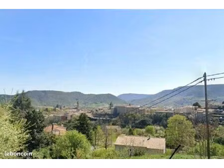 terrain constructible 650m2