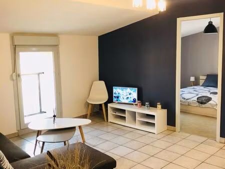 loue appartement meublé t3