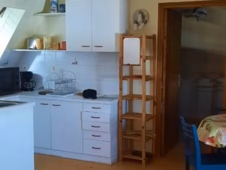 apparemment t2 ou t3 mansardé centre bourg