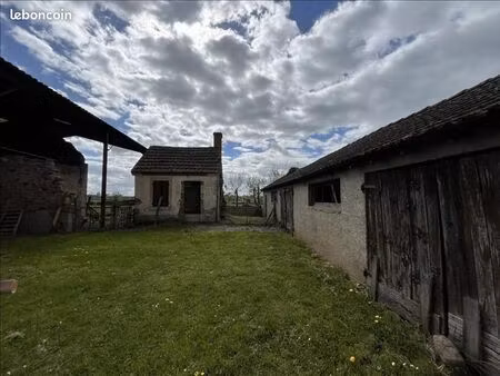 ferme 2 pièces 180 m²