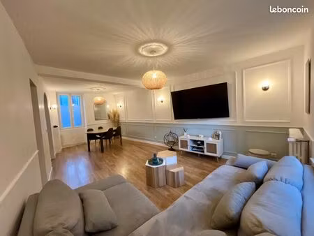 maison 5 pièces 140m²