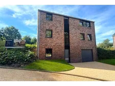 lot 2 - maison 4façades neuve - éco-intelligente!