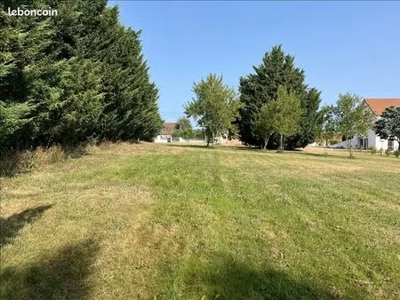 terrain 2 055 m² premilhat