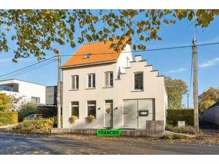 établissement de restauration chaleureux avec logement et e…