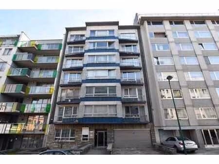 emplacement parking 1 voiture