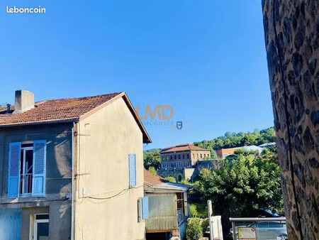 maison 11 pièces 180 m²