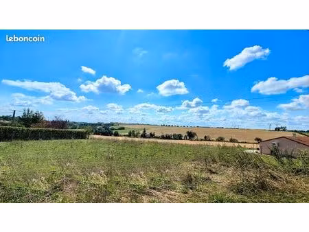 terrain 1320 m² langy