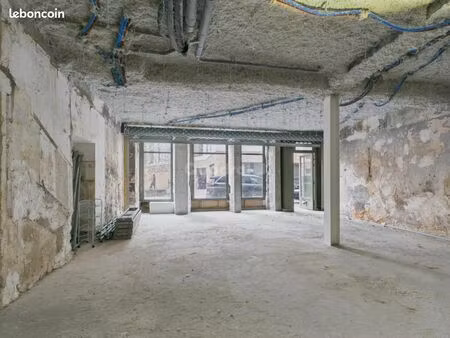 local commercial 73 m²