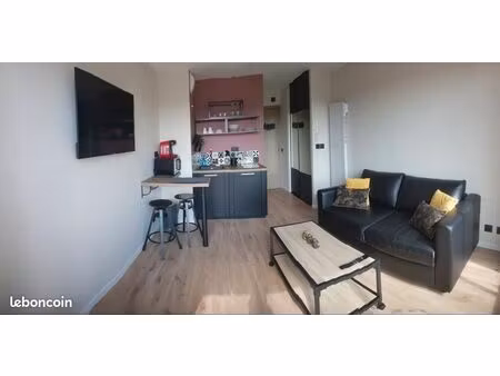 appartement de 16 m2 avec blacon