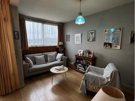 appartement 2/3 pièces vue dégagée proche gare