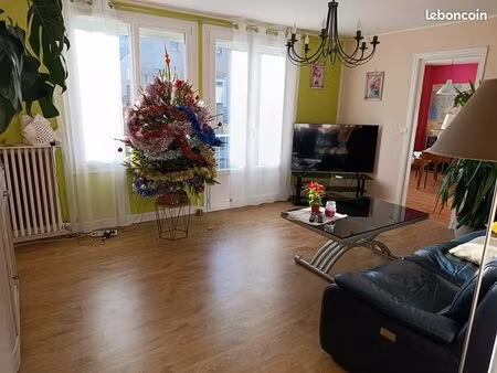 appartement rdc. 4 pièces