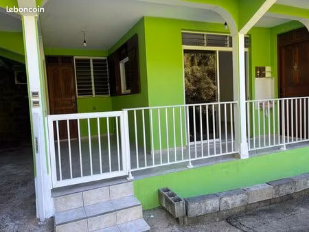 à louer – appartement f3 - bas de villa