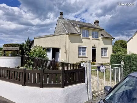 maison 5 pièces 82 m²