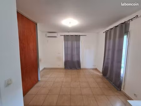 grand studio 27 m2 la possession