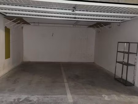 location double garage st genis pouilly