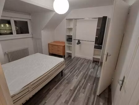 appartement meublé■situe proche du centre ville et des commodités. proche de l'uco.■cuisin