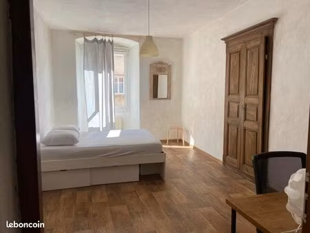 appartement 3 pièces 81m2