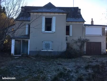 maison avec deux terrains