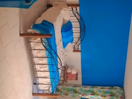 chambre à louer dans grande maison