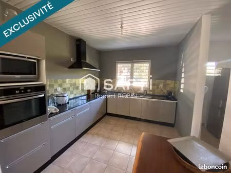 immeuble 105 m² matoury