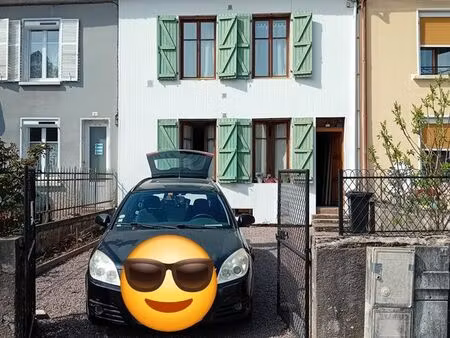 maison rénovée (f1+f3) idéale vacances/2 familles